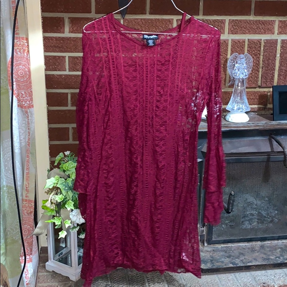 Lace bell sleeve dress